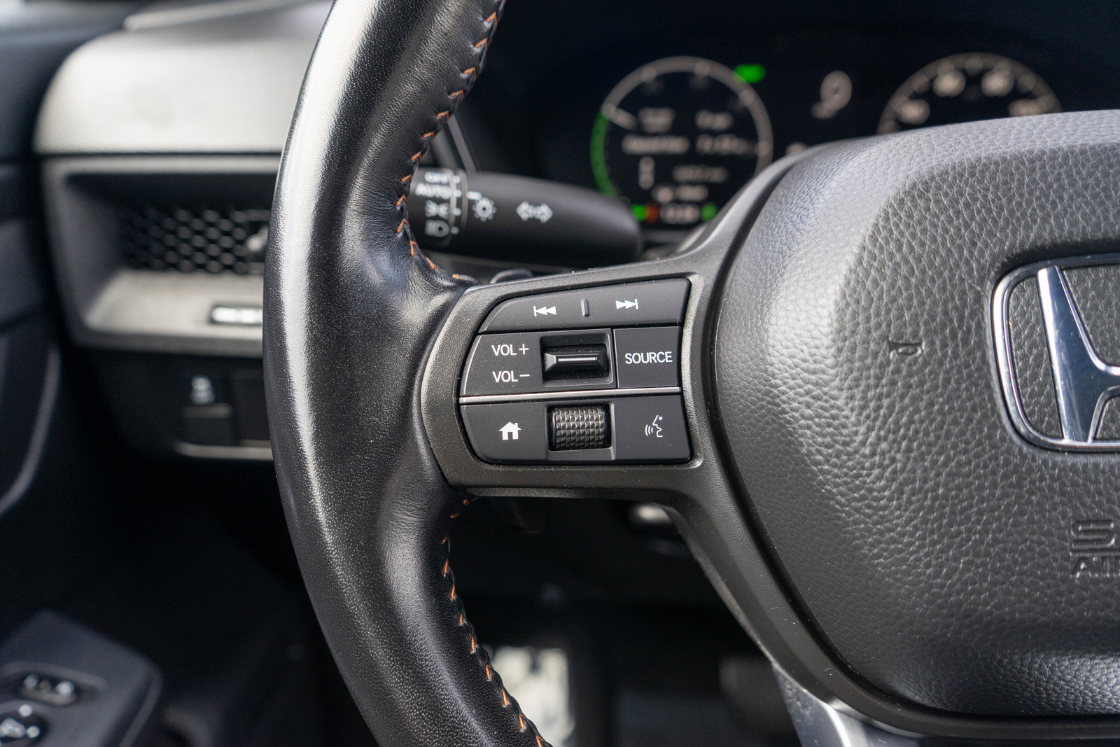 Used 2025 Honda CR-V Sport image 24