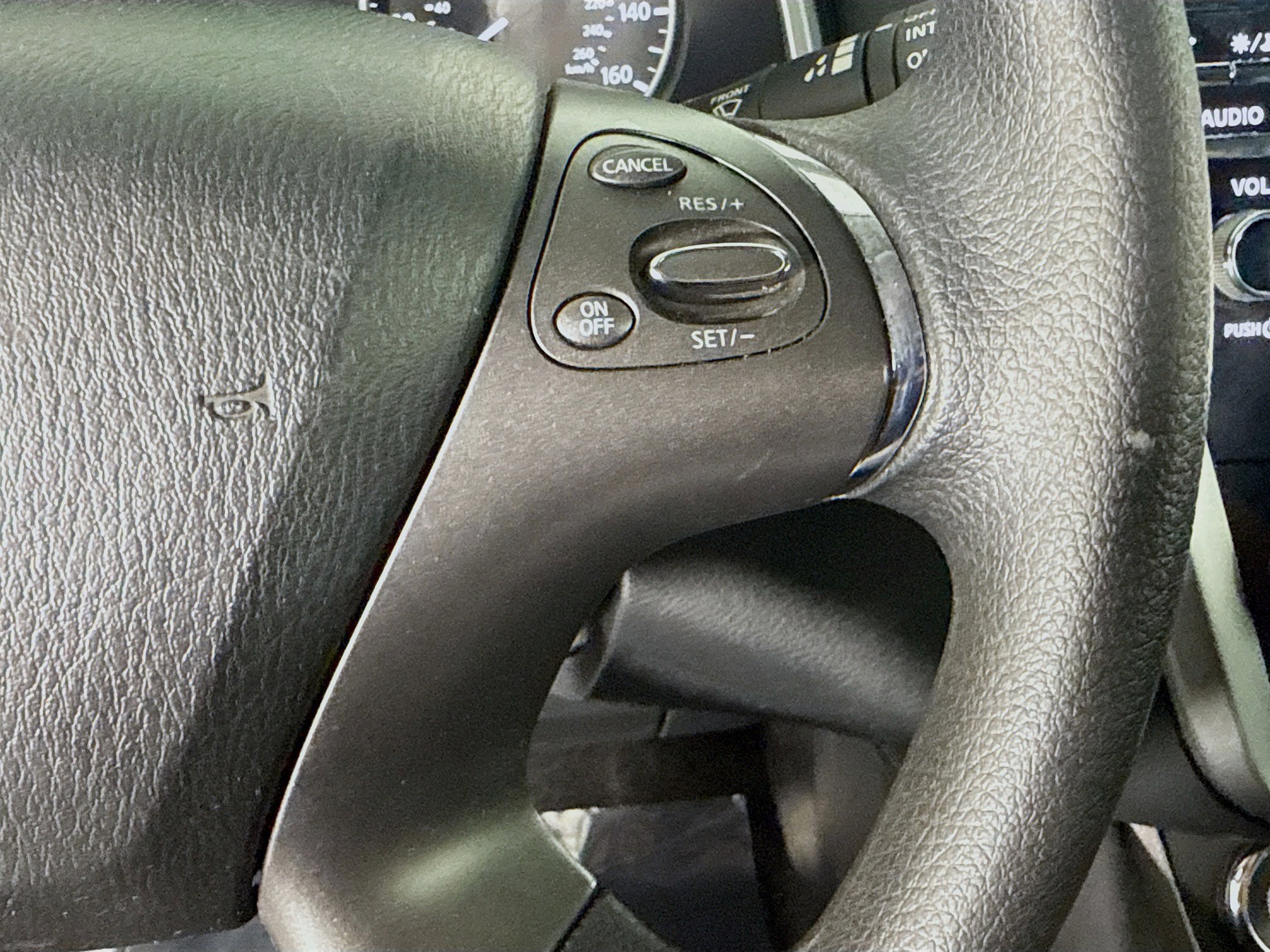 Used 2023 Nissan Murano S image 15