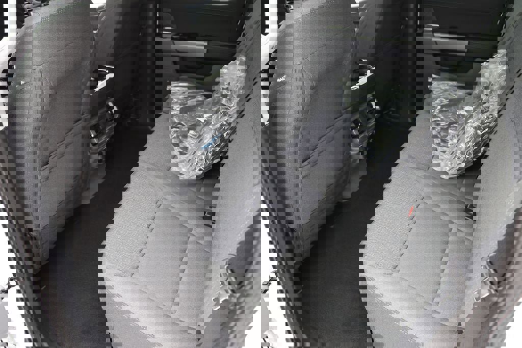 New 2025 Ford F150 XLT w/ Equipment Group 302A MID image 7