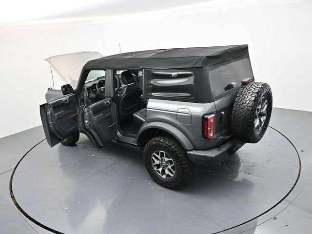Used 2024 Ford Bronco Badlands image 39