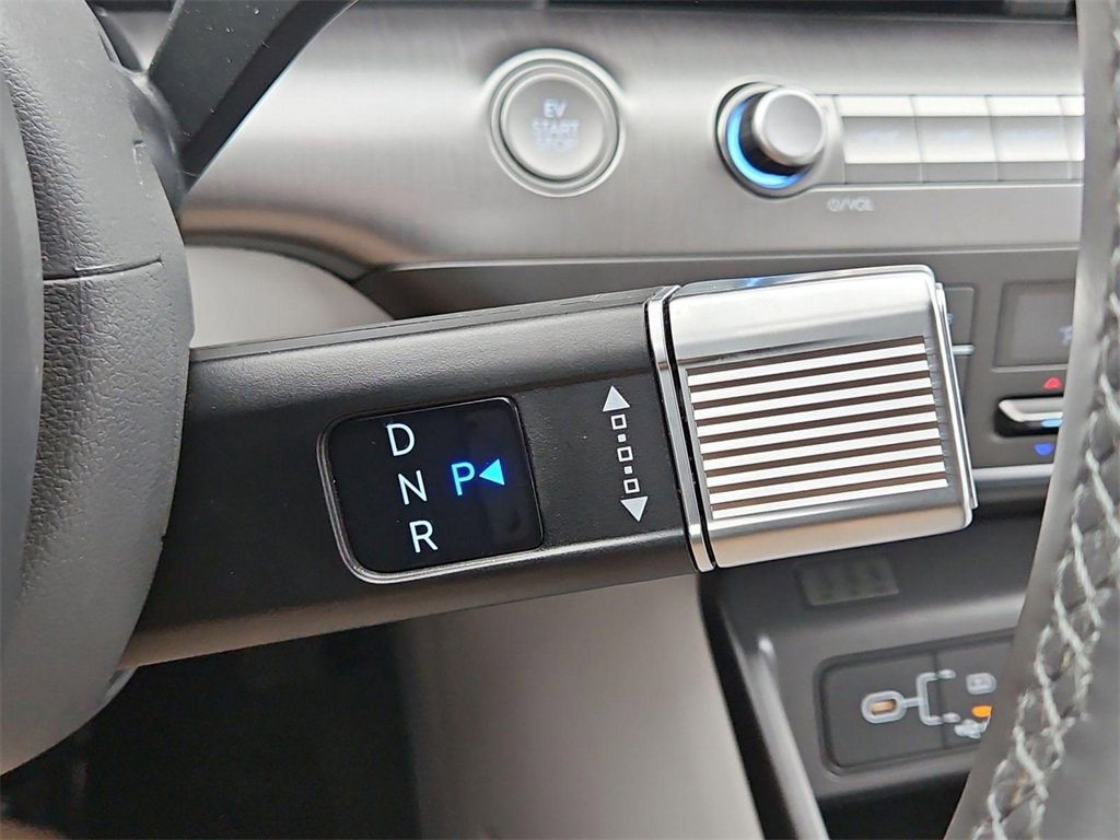 Certified 2024 Hyundai Kona SEL image 20