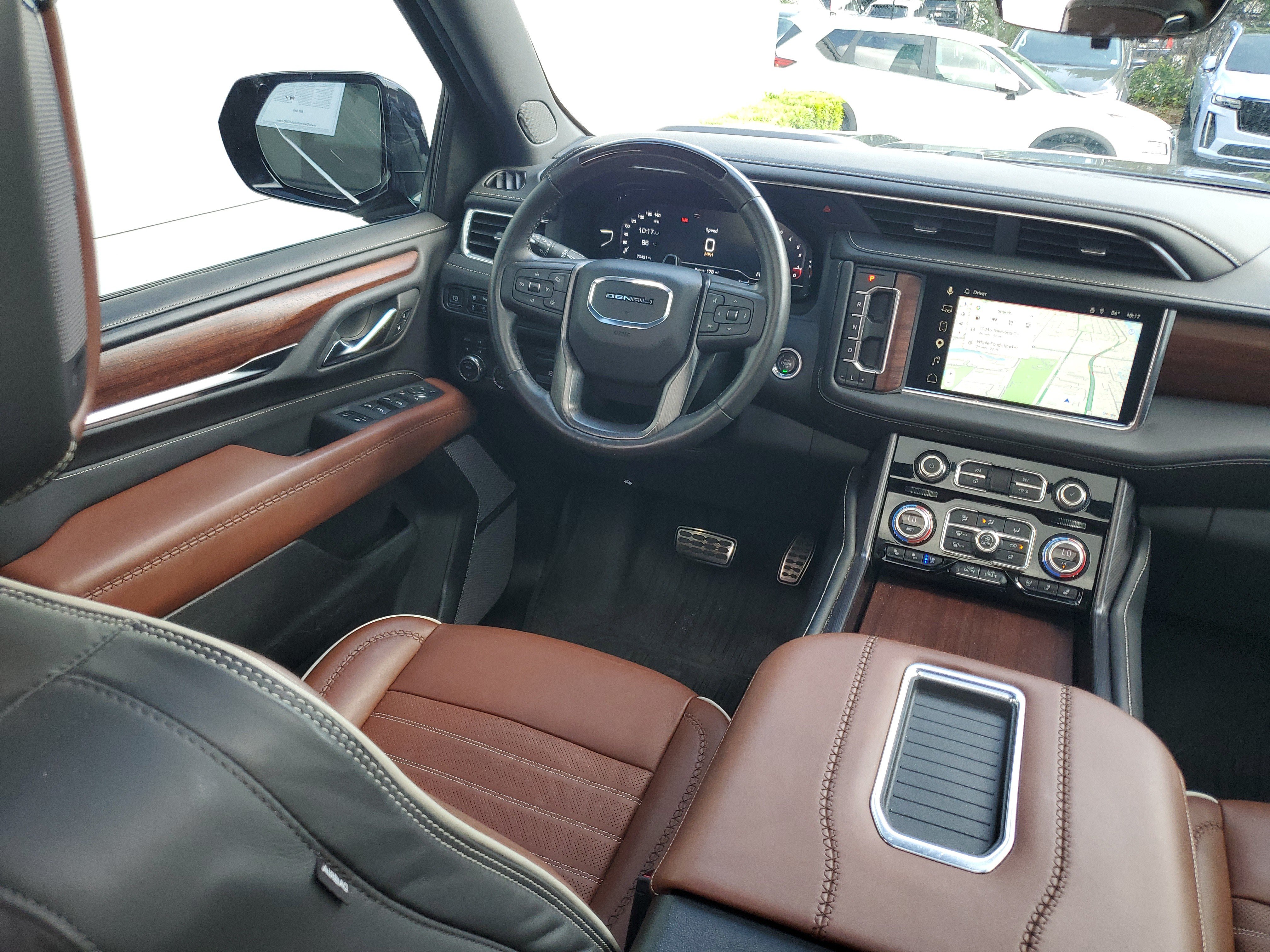Used 2023 GMC Yukon XL Denali Ultimate w/ LPO, Floor Liner Package AWD/4WD image 18