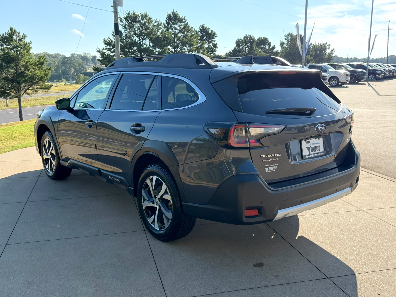 Used 2024 Subaru Outback Limited AWD/4WD image 4