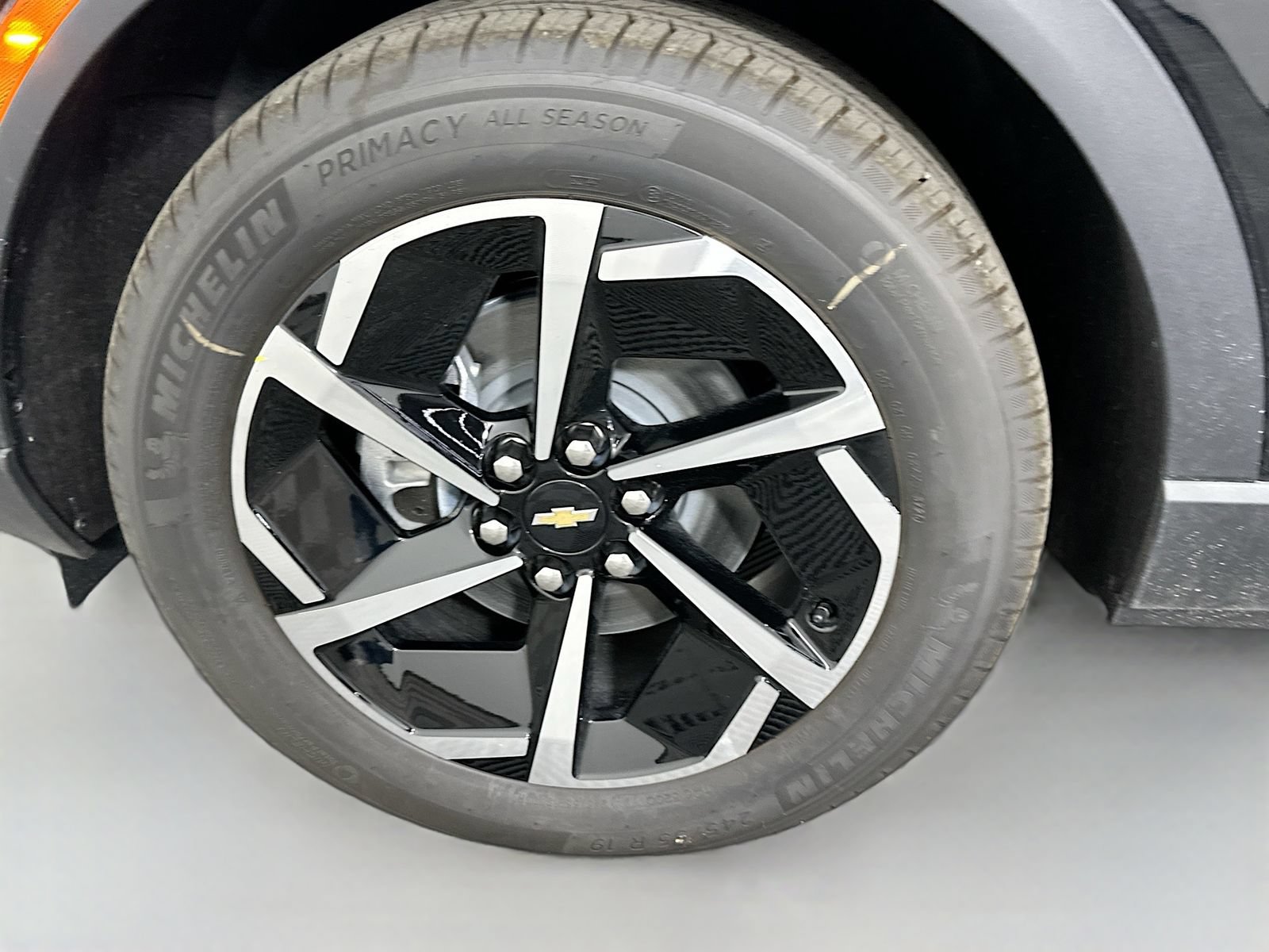 New 2026 Chevrolet Equinox EV LT AWD/4WD image 32