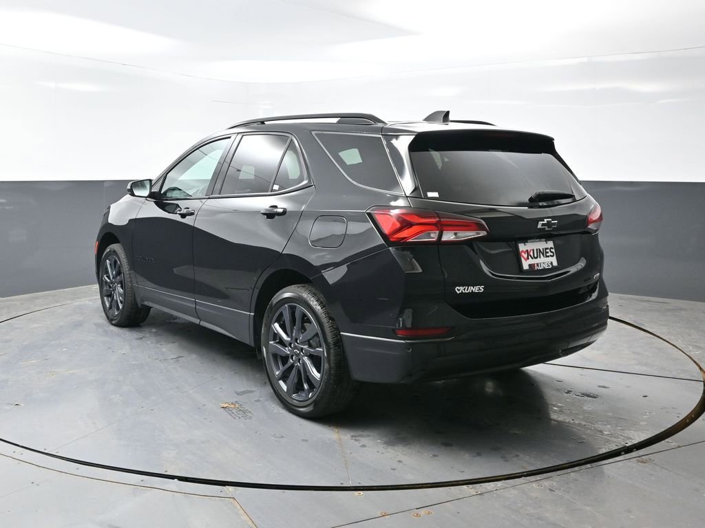 Used 2024 Chevrolet Equinox RS AWD/4WD image 12