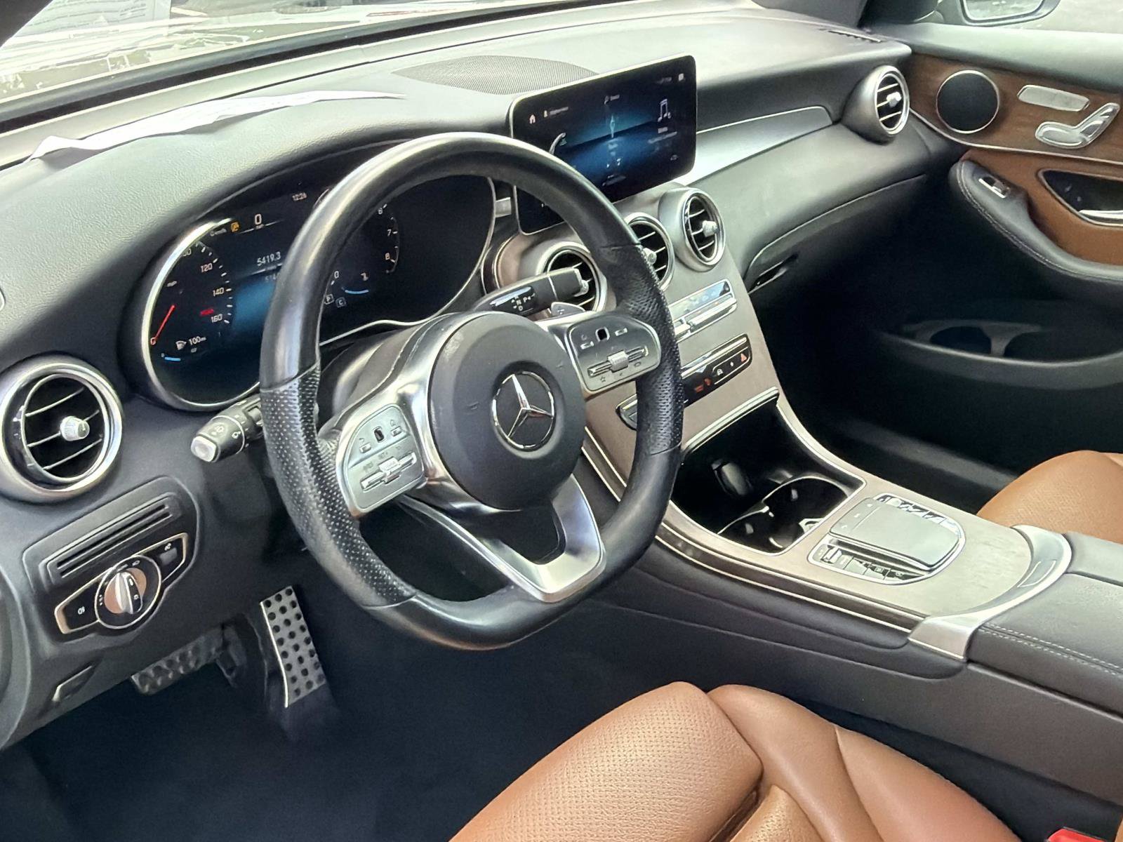 Used 2022 Mercedes-Benz GLC 300 image 34