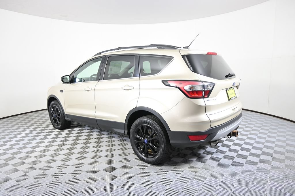 Used 2018 Ford Escape SE AWD/4WD image 4