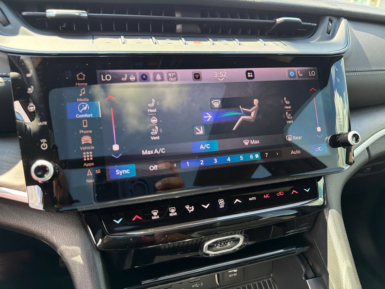 New 2026 Jeep Grand Cherokee Limited AWD/4WD image 25