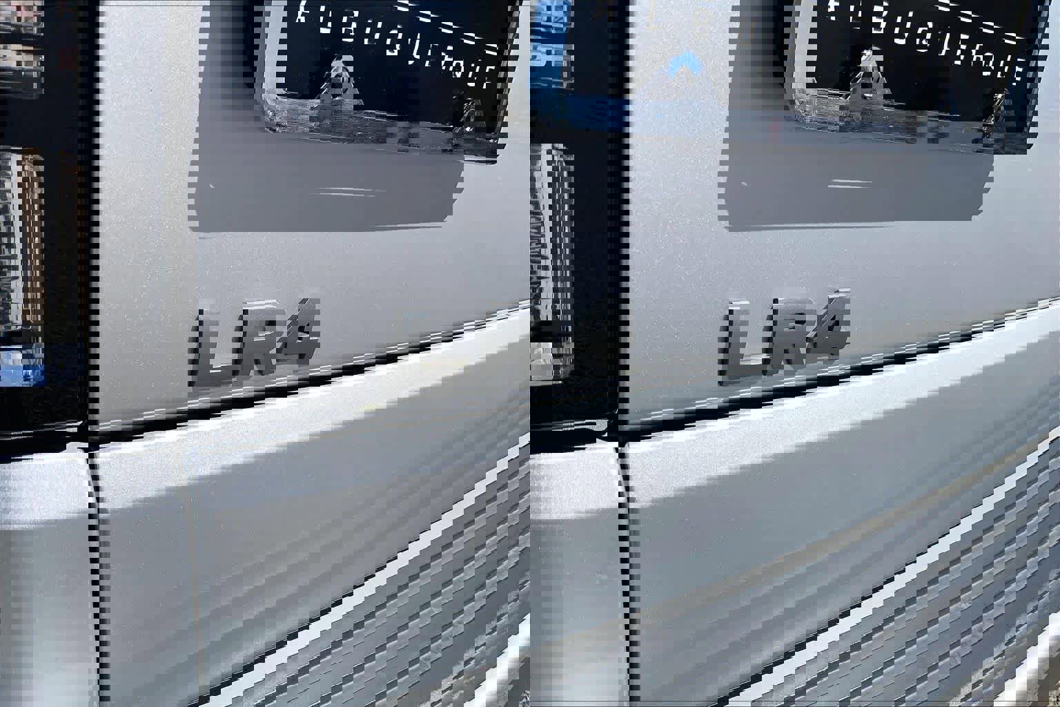 Used 2014 Land Rover LR4 HSE LUX image 30