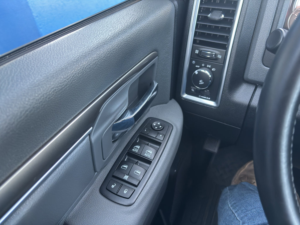 Used 2017 RAM 1500 Big Horn image 27