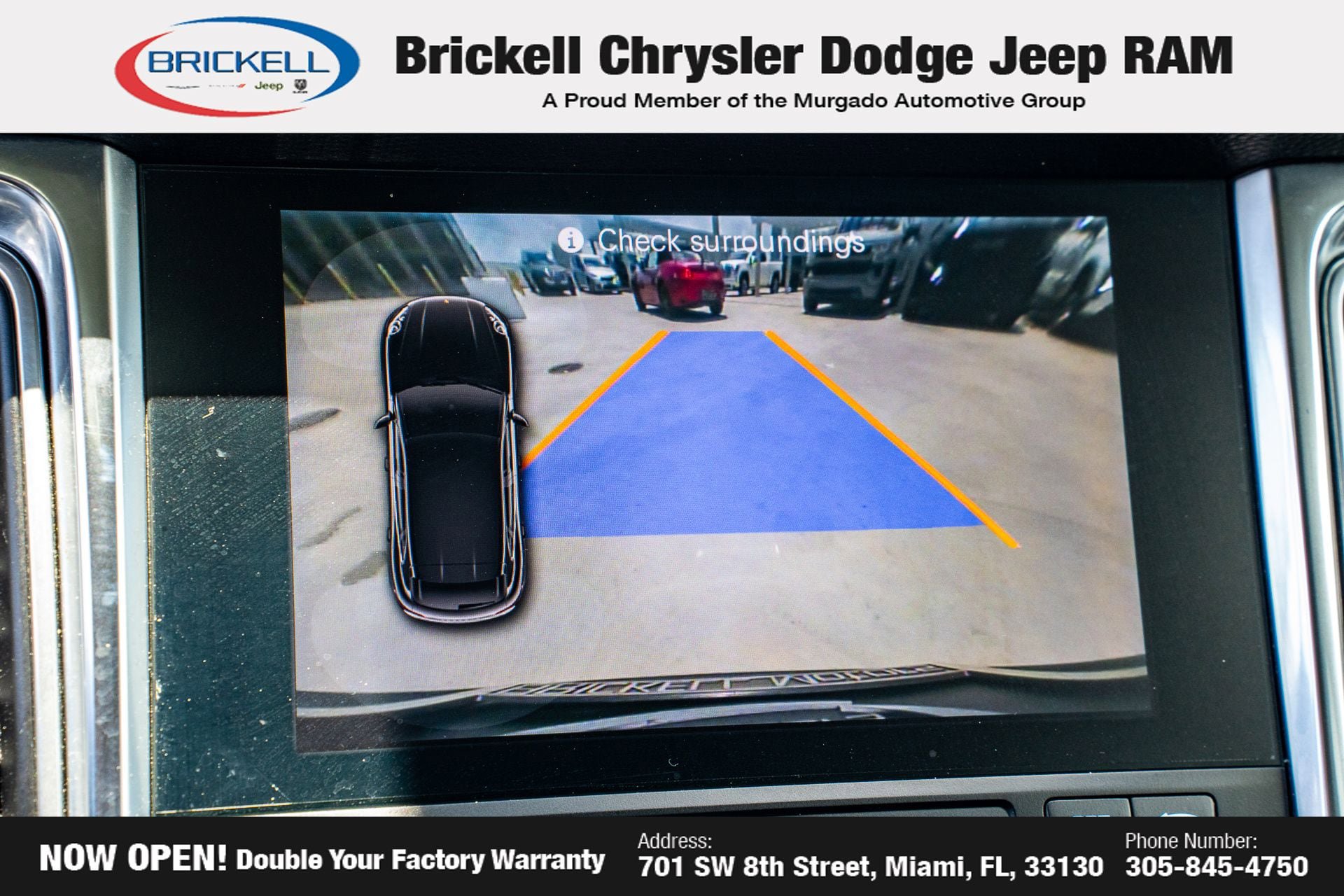 Used 2018 Porsche Macan AWD/4WD image 32