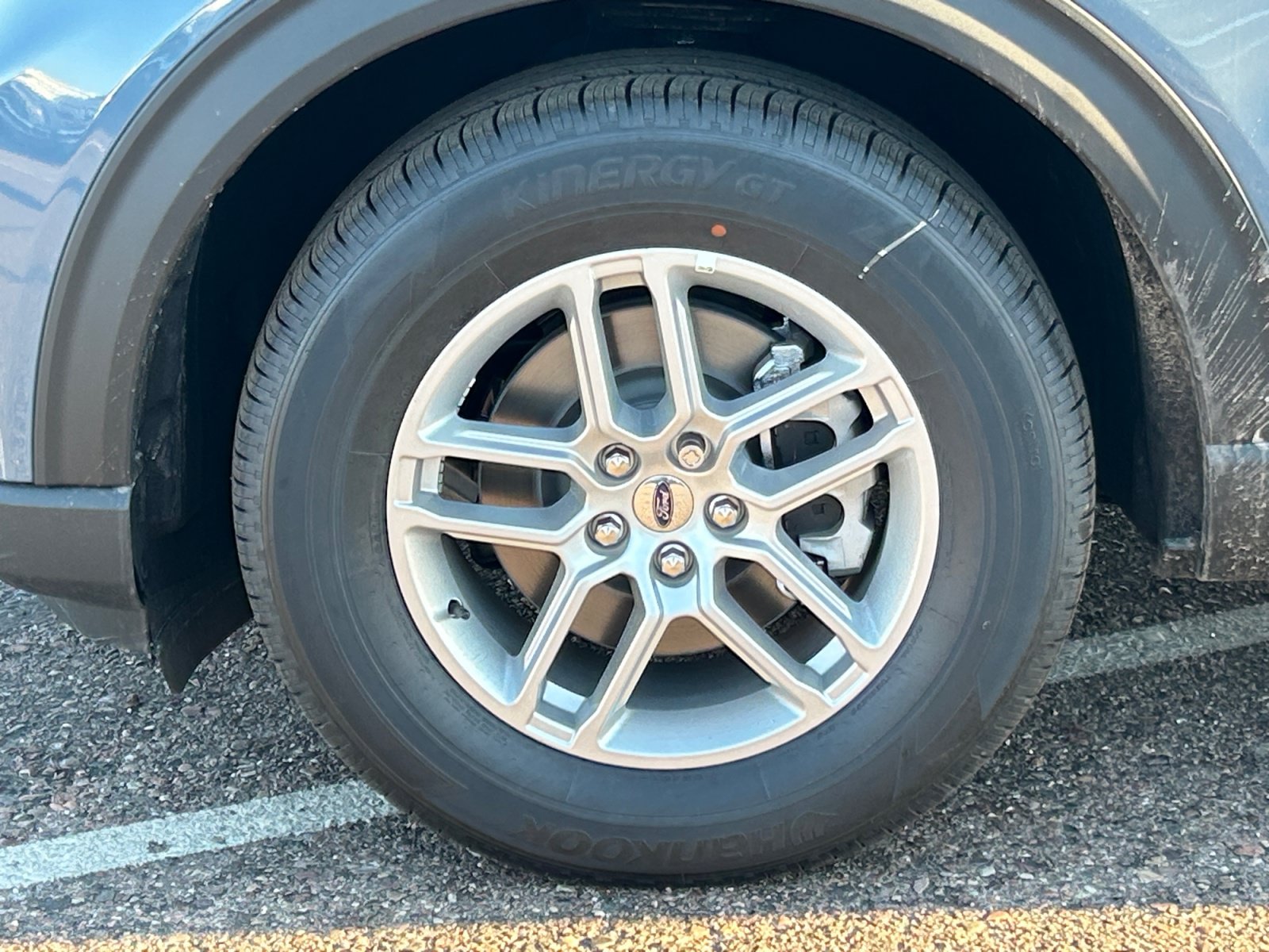 New 2027 Ford Explorer Active RWD image 26