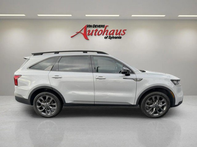 Used 2023 Kia Sorento X-Line EX image 8