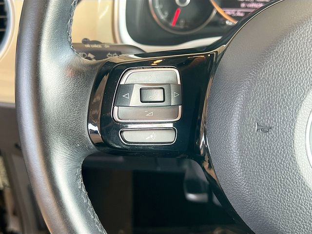 Used 2019 Volkswagen Beetle 2.0T Final Edition SEL image 17