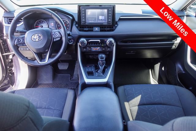 Certified 2022 Toyota RAV4 XLE w/ Convenience Package image 4