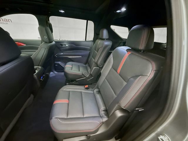 New 2026 Chevrolet Traverse RS w/ LPO, Floor Liner Package image 28