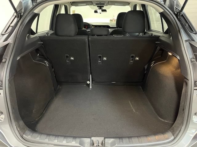 Used 2024 Nissan Kicks SV FWD image 14