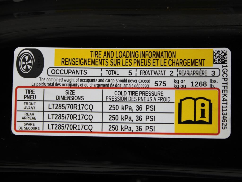 Used 2026 Chevrolet Colorado ZR2 w/ Technology Package AWD/4WD image 74