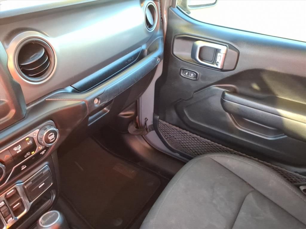 Used 2023 Jeep Gladiator Sport image 30