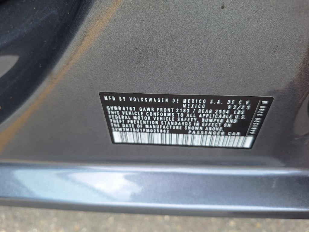 Used 2023 Volkswagen Jetta SE w/ Panoramic Sunroof Package FWD image 31