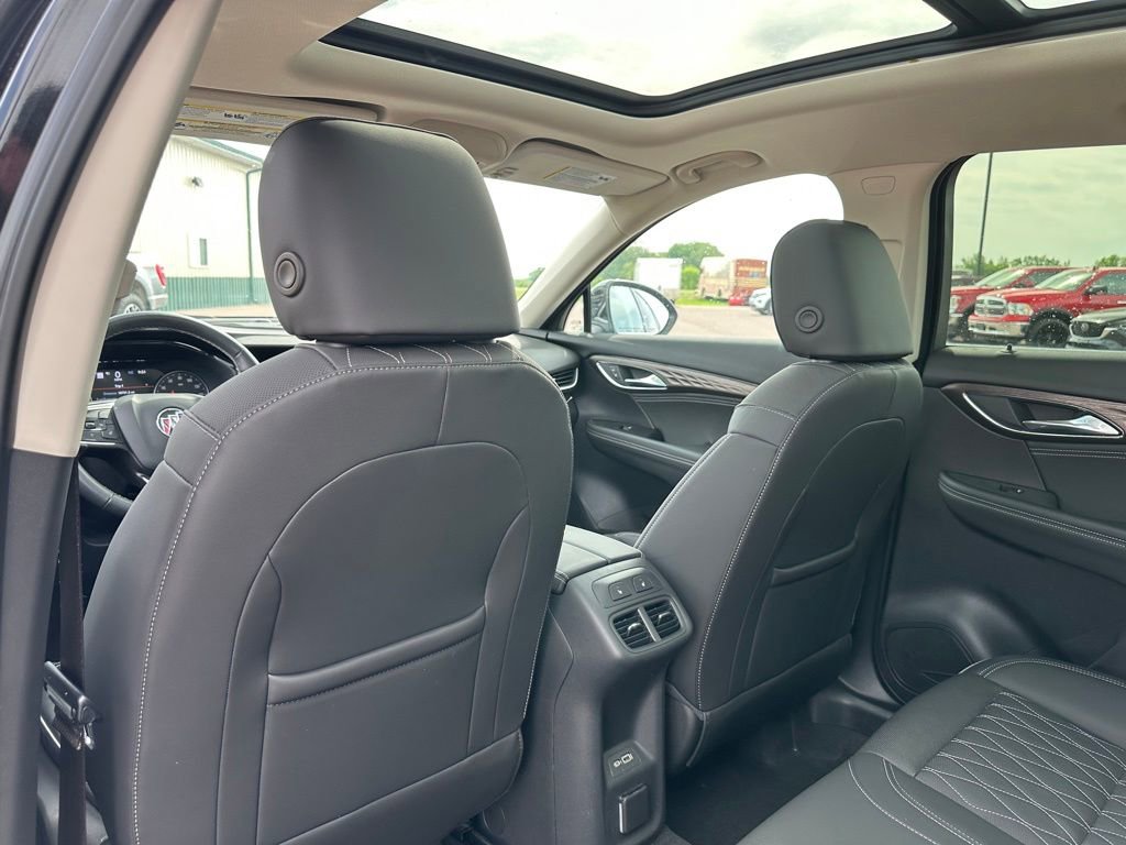Used 2023 Buick Envision Avenir AWD/4WD image 22