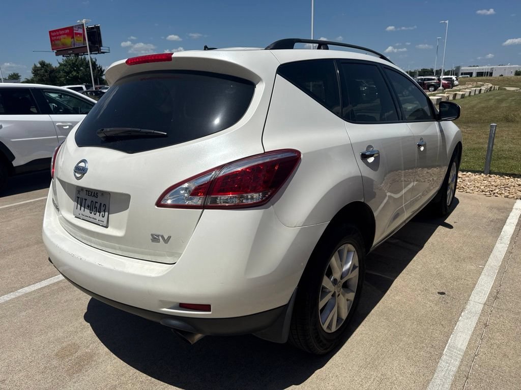 Used 2014 Nissan Murano SV FWD image 2