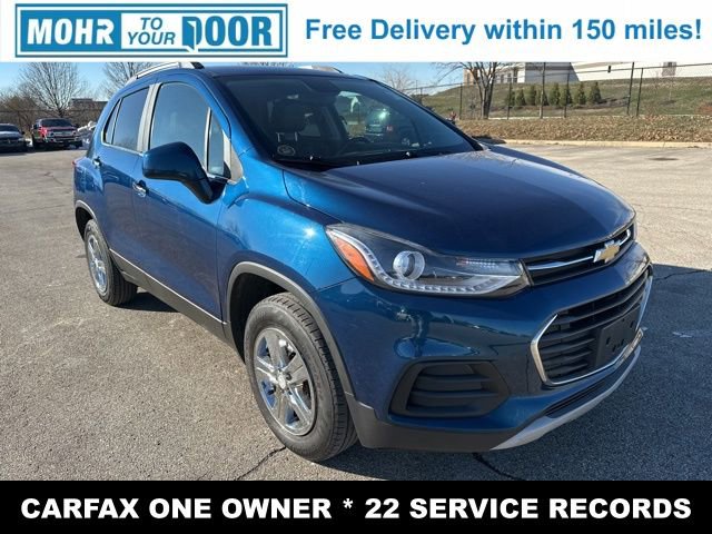 Used 2020 Chevrolet Trax LT w/ LT Convenience Package image 3