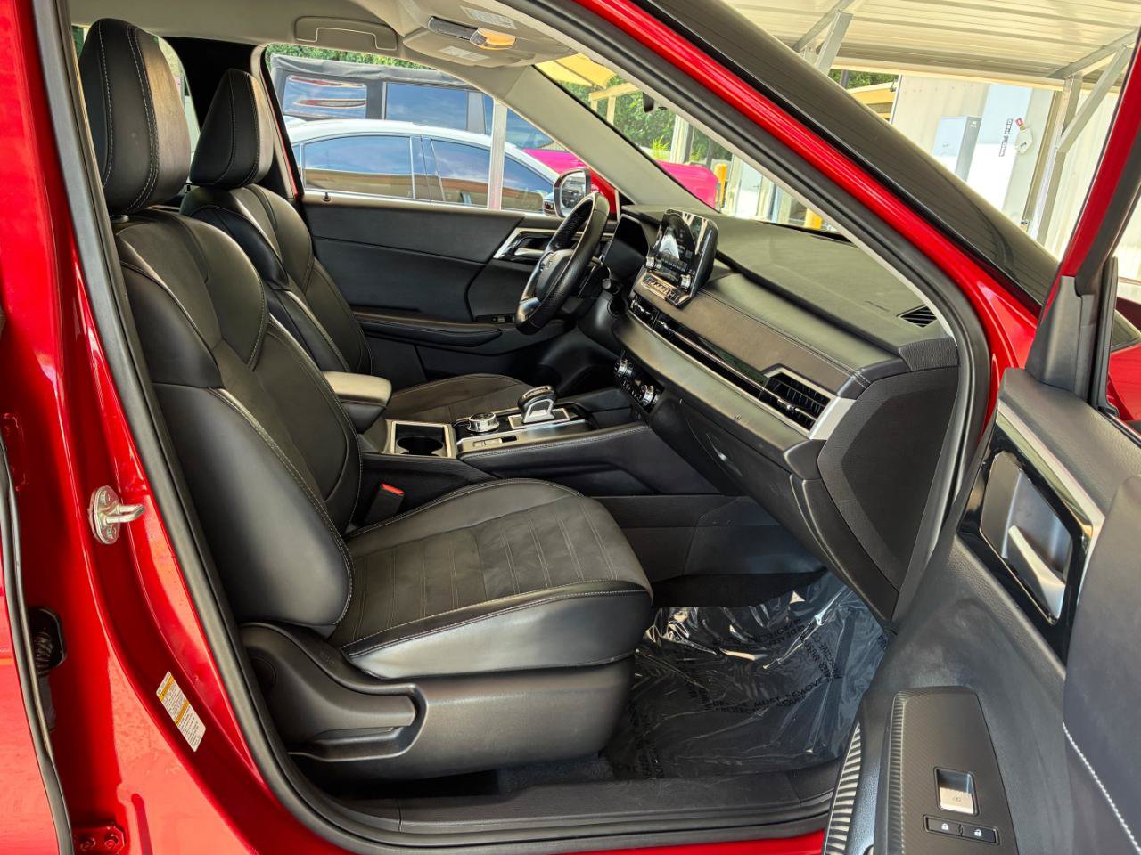 Used 2024 Mitsubishi Outlander SE FWD image 14
