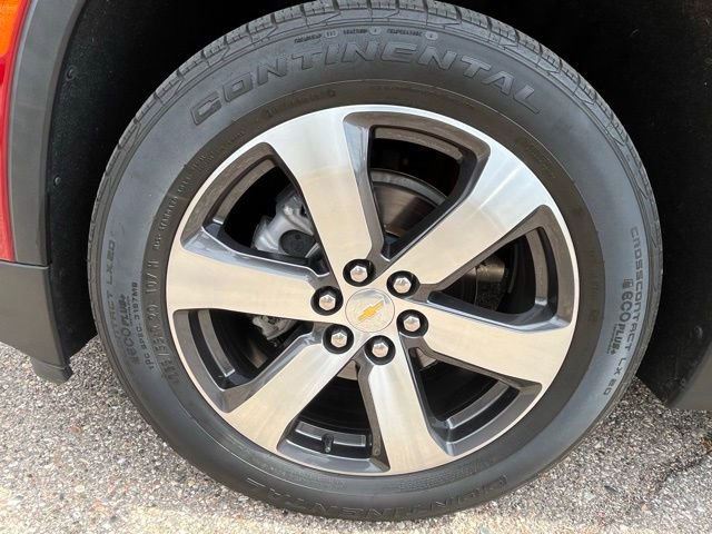 Used 2022 Chevrolet Traverse LT w/ LT Premium Package image 10