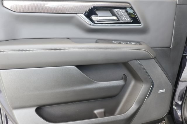 New 2026 GMC Yukon Elevation w/ Elevation Premium Package RWD image 12