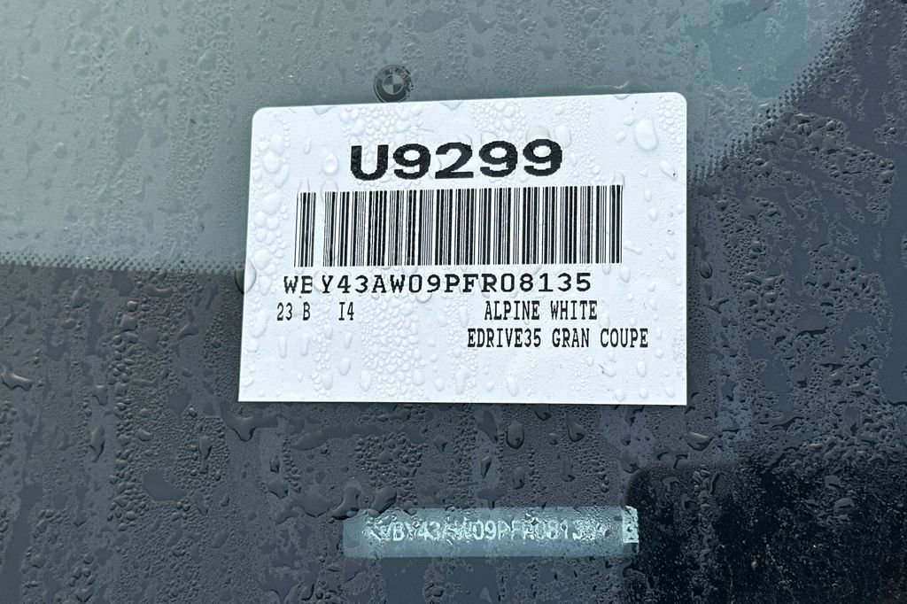 Used 2023 BMW i4 eDrive35 image 3