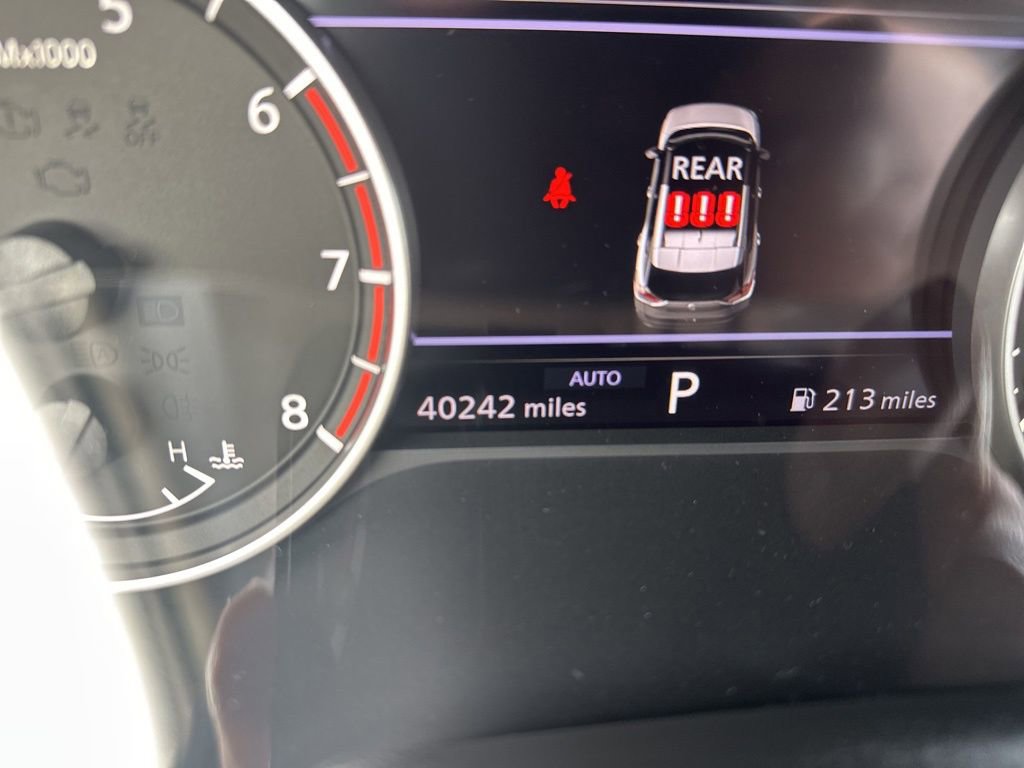 Used 2023 Nissan Rogue SV image 27