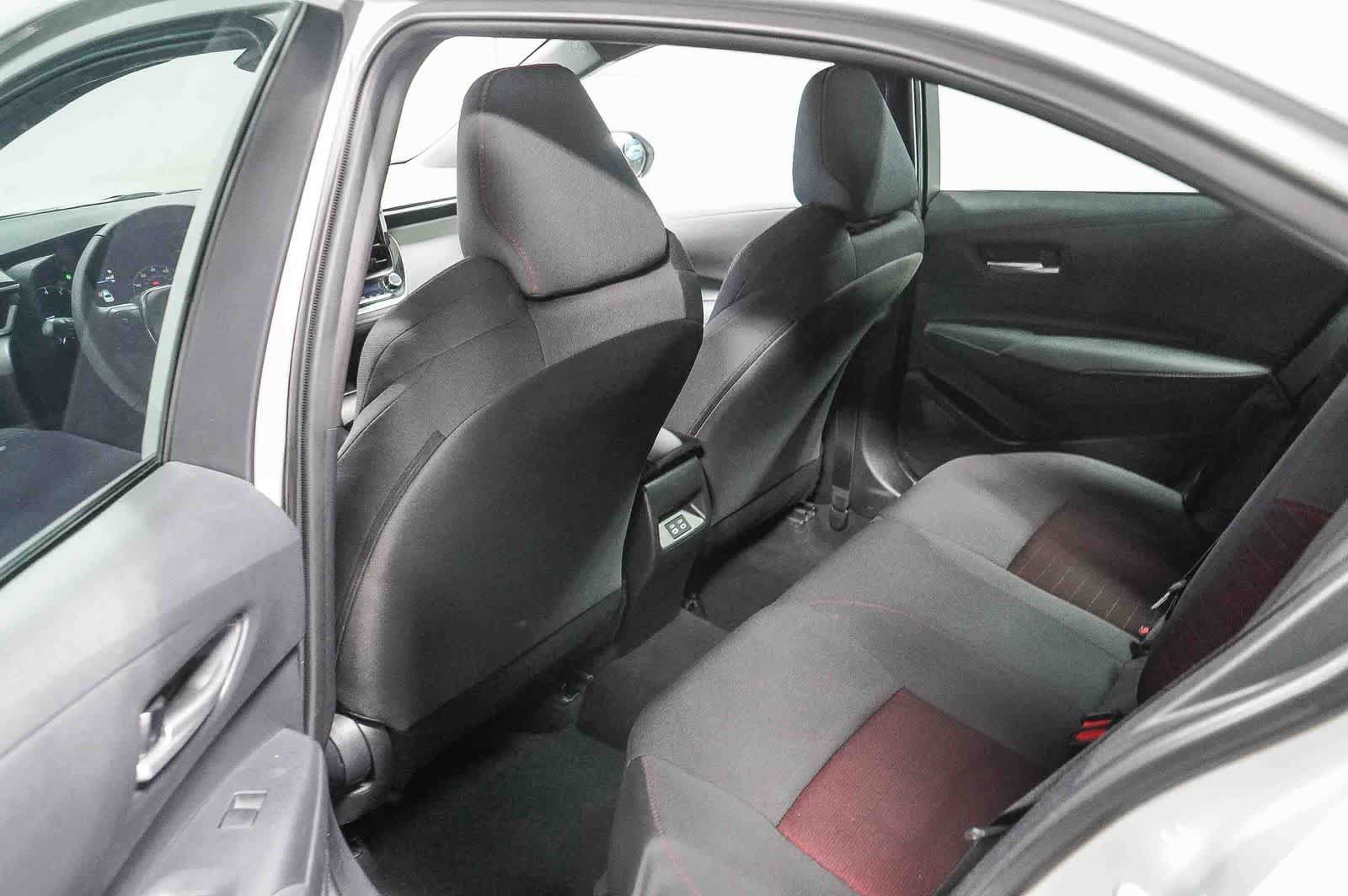 Certified 2024 Toyota Corolla SE FWD image 18