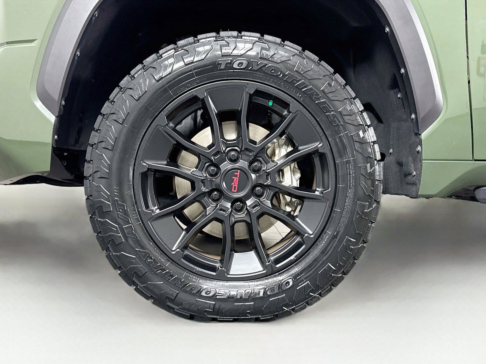 Used 2023 Toyota Tundra SR5 w/ SR5 Convenience Package AWD/4WD image 41