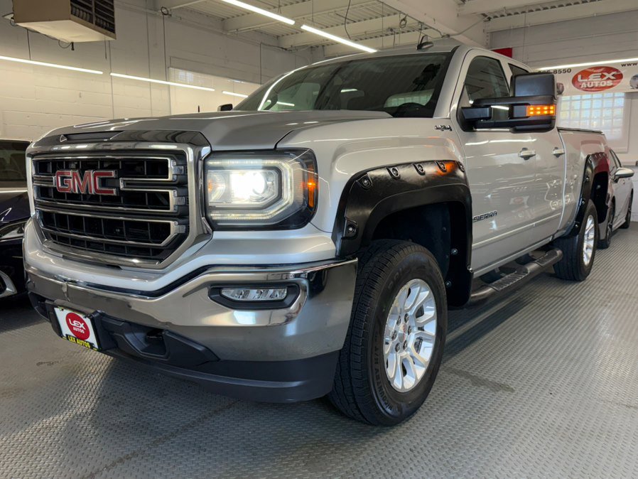 Used 2016 GMC Sierra 1500 SLE w/ SLE Value Package AWD/4WD image 2