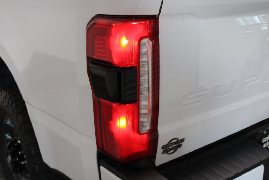 Used 2023 Ford F250 Lariat w/ Lariat Ultimate Package AWD/4WD image 63