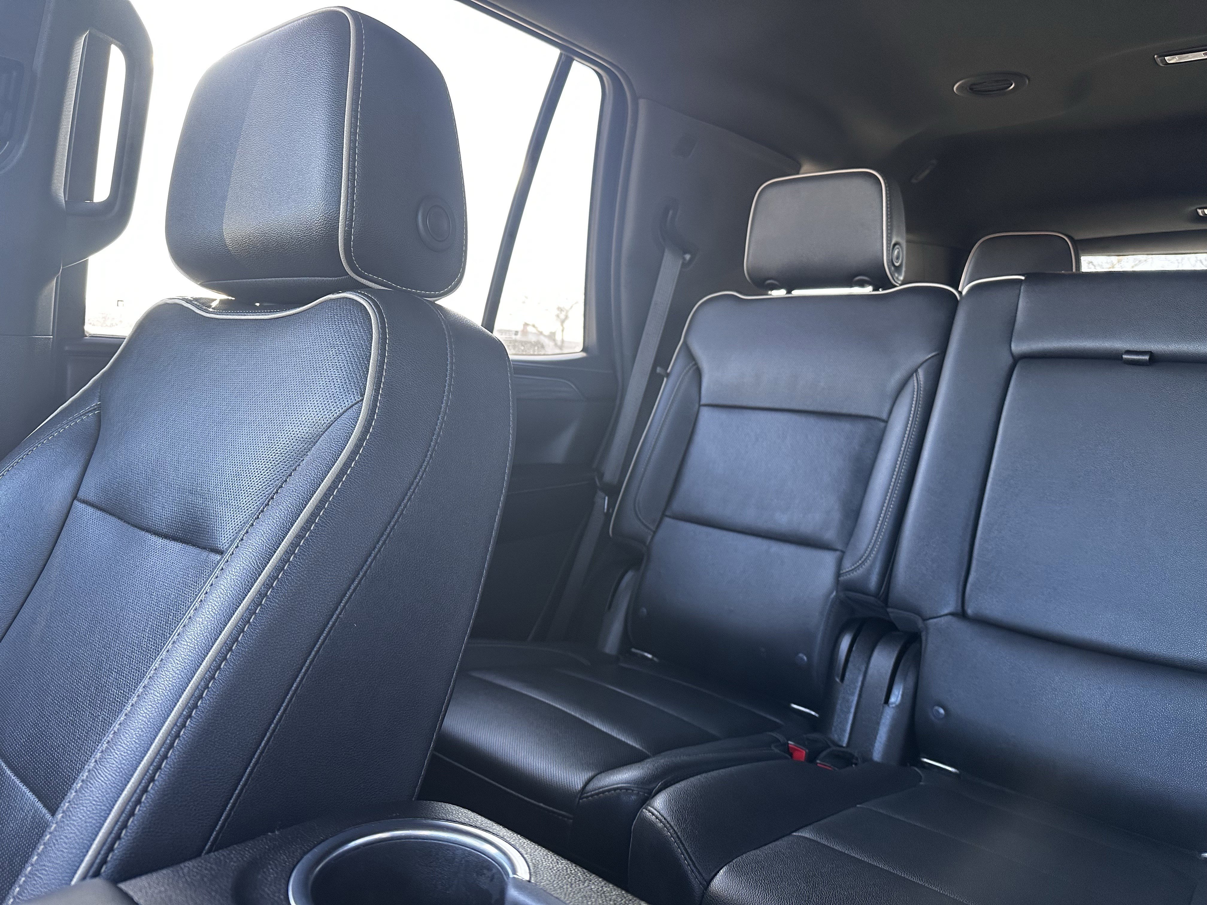 Used 2021 GMC Yukon SLT image 12