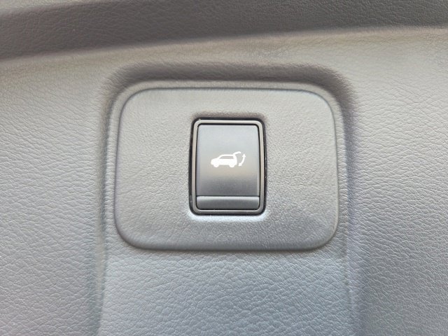Used 2024 Nissan Murano SL AWD/4WD image 14