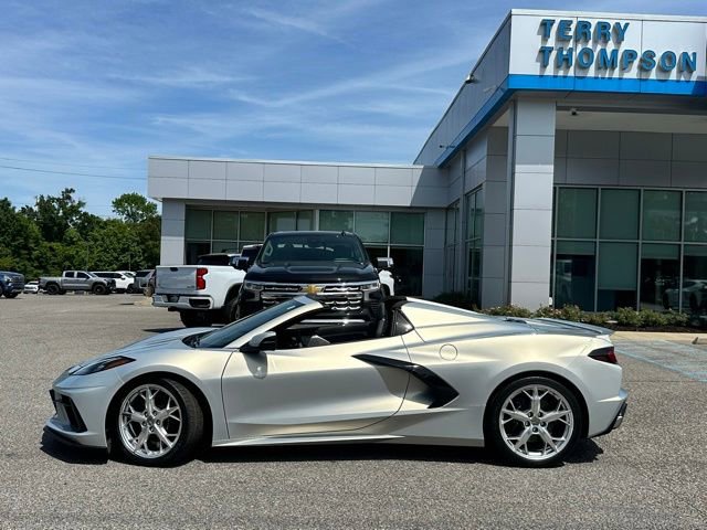 Used 2023 Chevrolet Corvette Stingray Premium Conv w/ 3LT RWD image 5