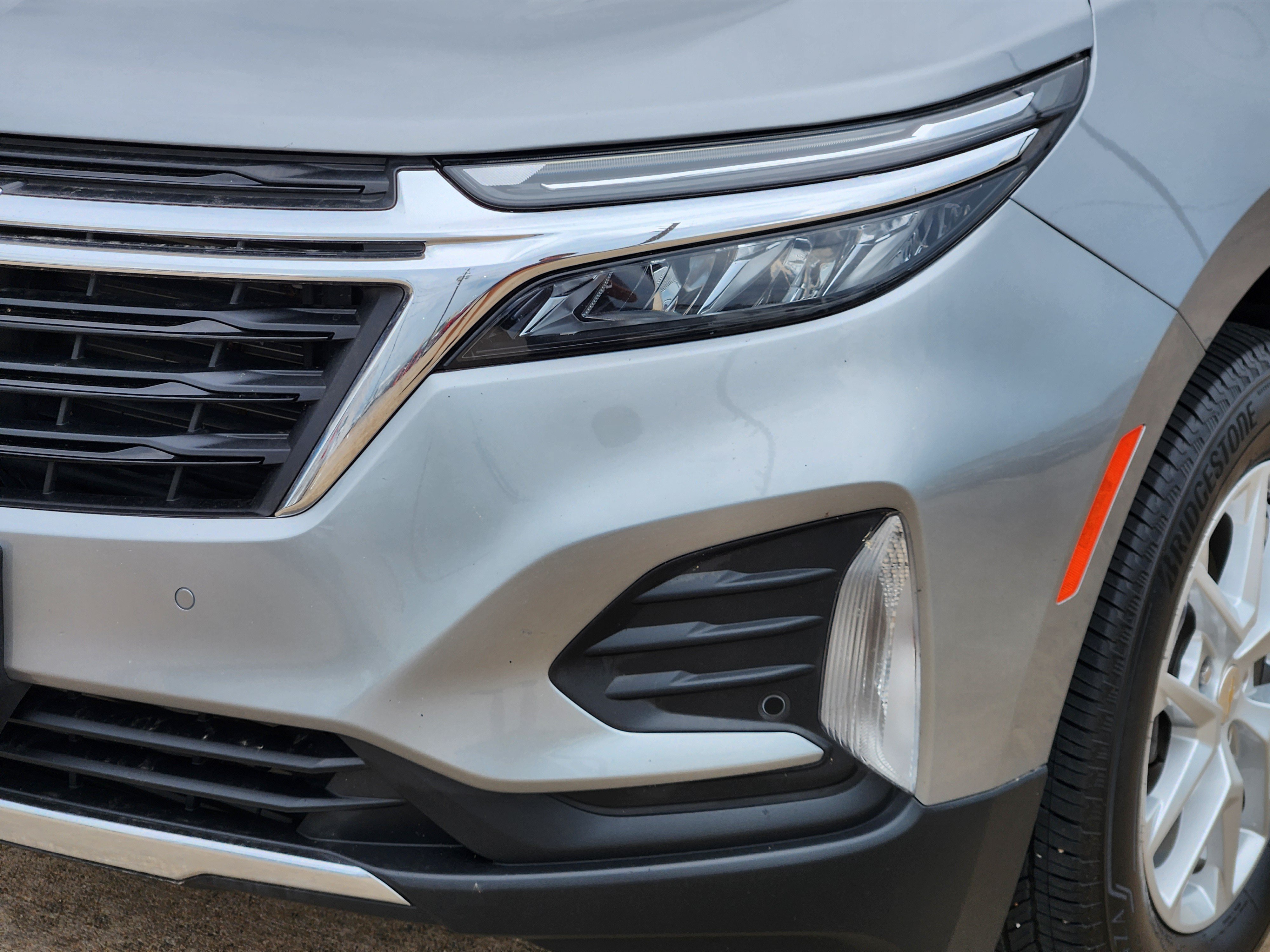 Used 2024 Chevrolet Equinox LT AWD/4WD image 10