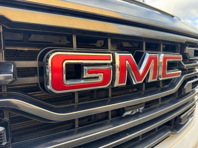 Used 2024 GMC Sierra 1500 AT4 w/ Technology Package AWD/4WD image 18