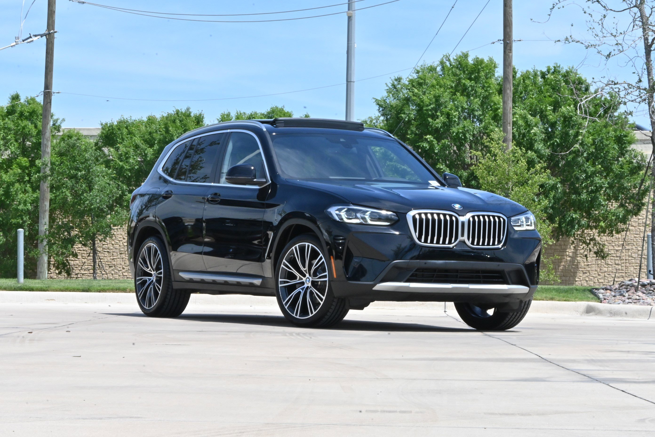 Certified 2023 BMW X3 sDrive30i w/ Premium Package w/ZPA RWD image 2