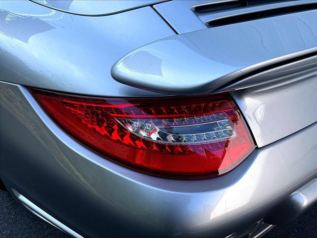 Used 2011 Porsche 911 Turbo S AWD/4WD image 31