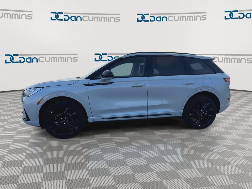 New 2026 Lincoln Corsair Reserve w/ Jet Appearance Package AWD/4WD image 5