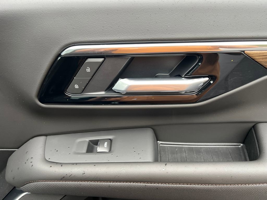 New 2026 Chevrolet Tahoe High Country w/ Sun And Tow Package image 20