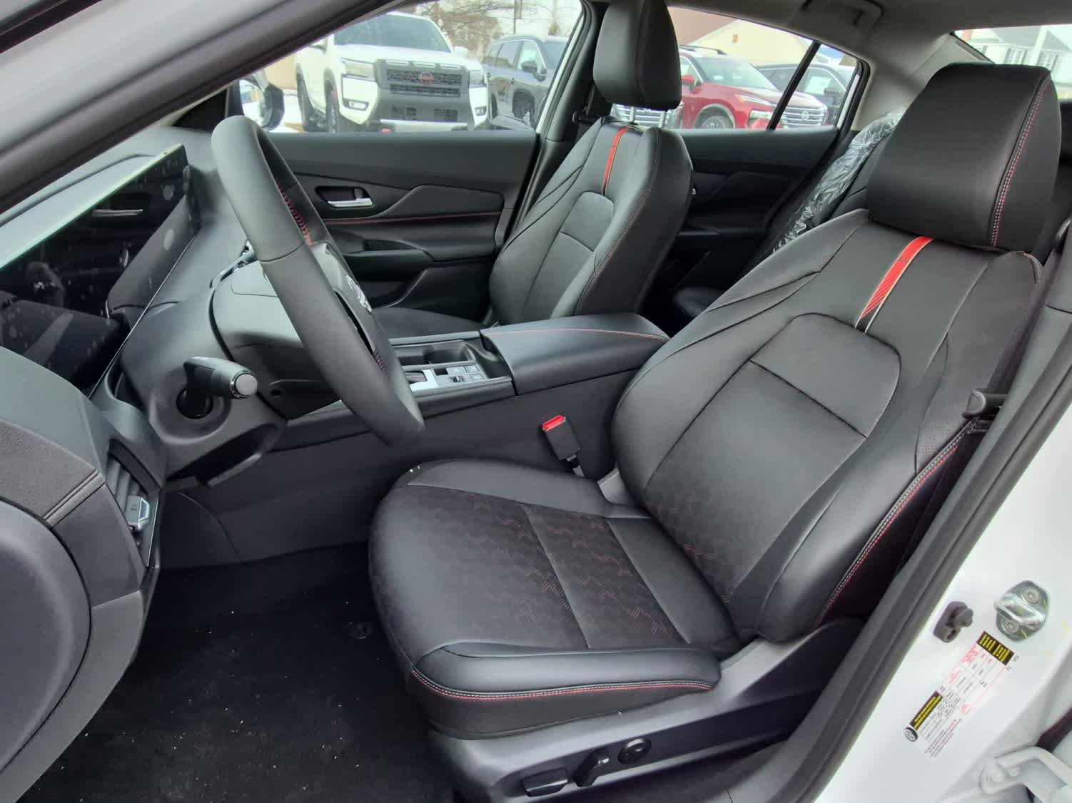 New 2026 Nissan Sentra SR w/ SR Premium Package FWD image 10