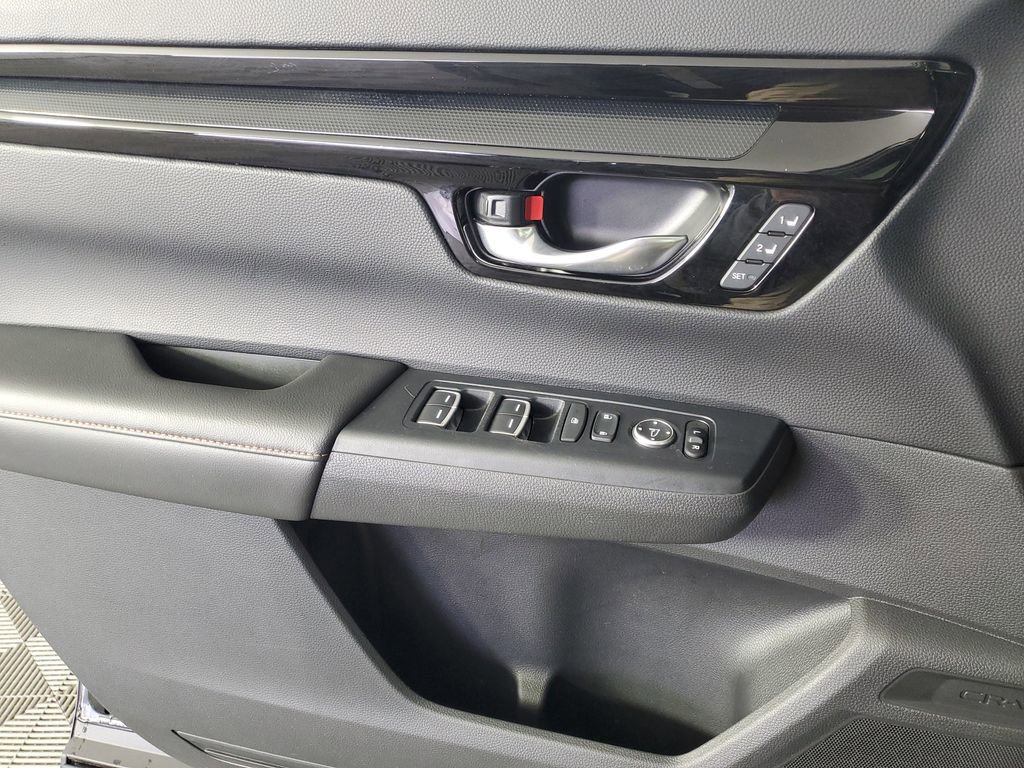 Used 2023 Honda CR-V Sport Touring image 30