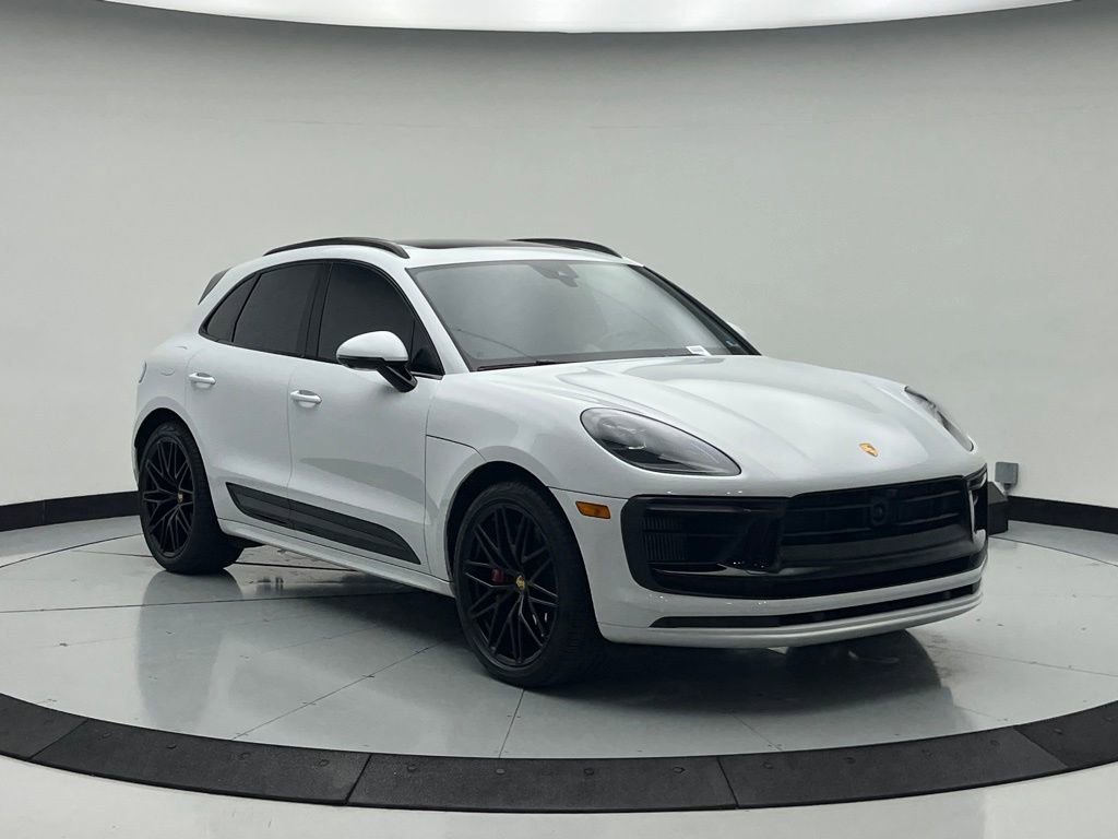 Used 2024 Porsche Macan GTS image 7