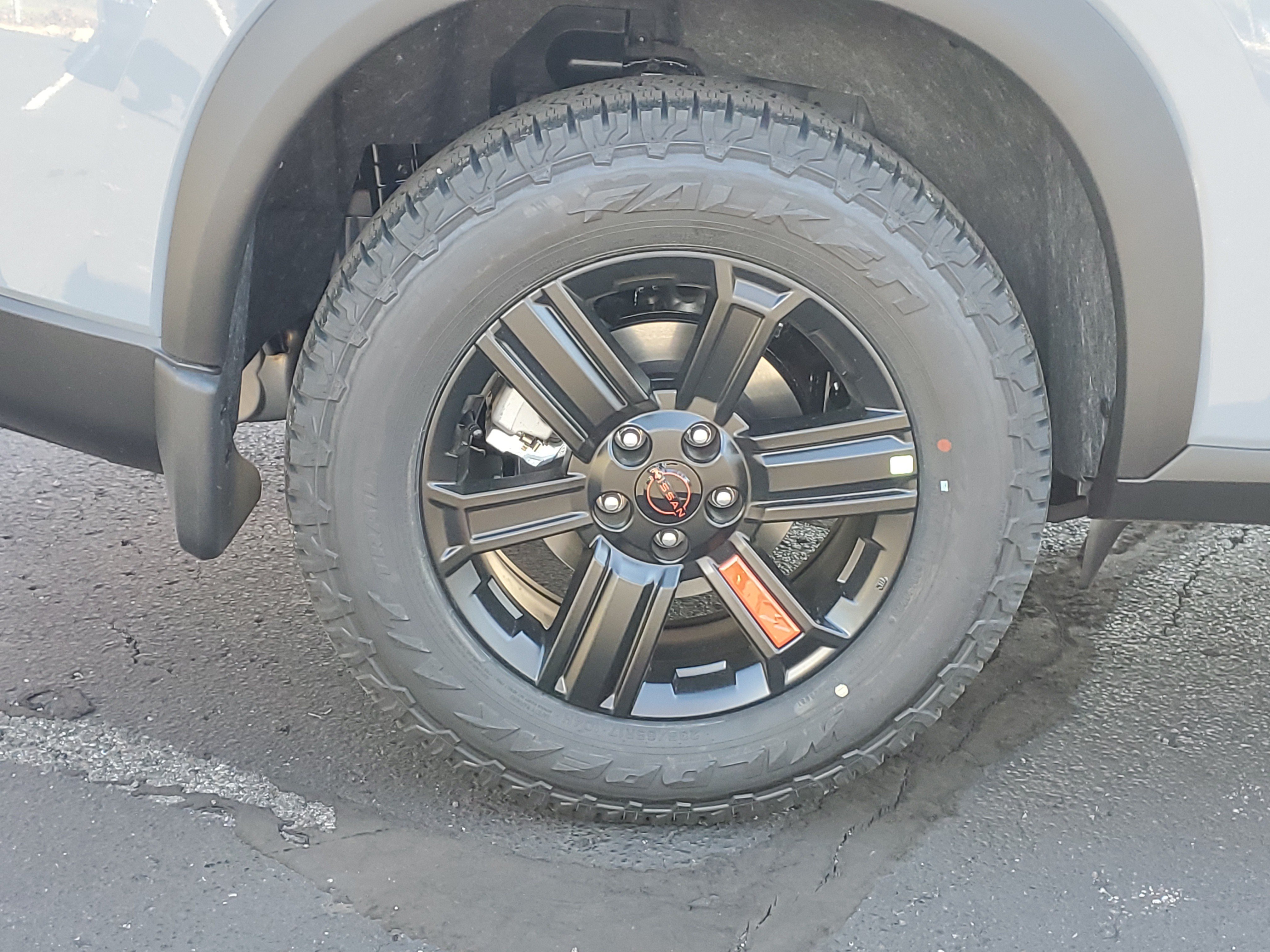 New 2027 Nissan Rogue SV w/ Rock Creek Premium Package AWD/4WD image 32