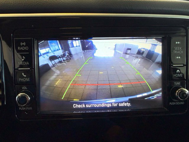 Used 2020 Mitsubishi Outlander ES FWD image 15